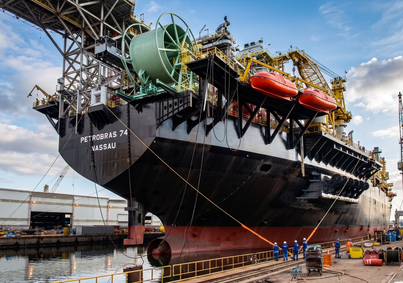 Operação no Navio Petrobras 74 Nassau
